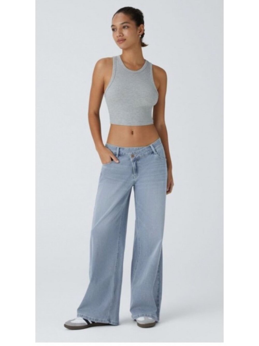 Halara Small low rise Asymmetric Waistband Light Blue Wash Small